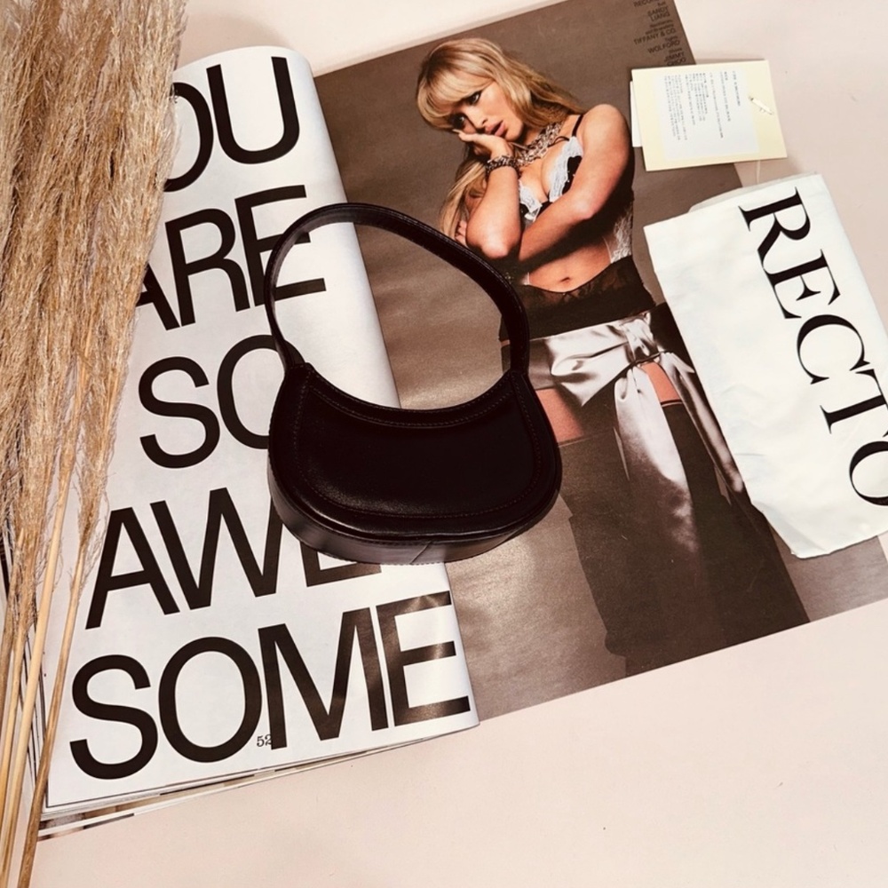RECTO Black Lipstick Bag